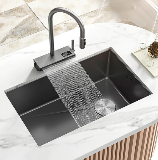 Smart Sinks for Modern Living: Integrating Technology